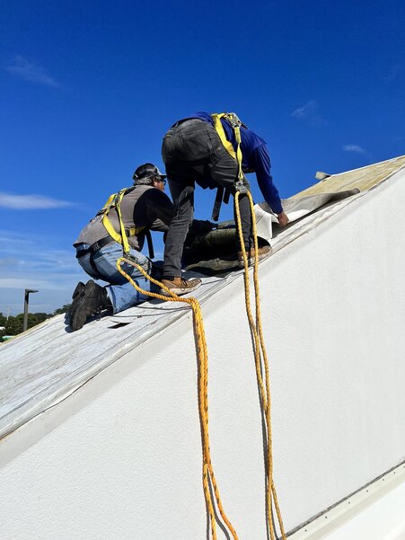 Expert Roofing installation by ERS Installations. Get expert installs for ERS Metals products, shingles, modbit, standing seam, tpo, 5v crimp, PBR metal, tile and more! 